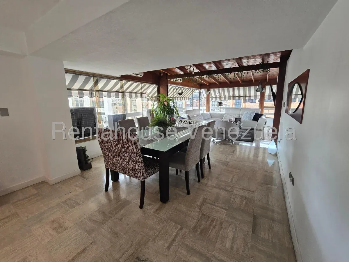 Apartamento en alquiler en El Rosal Caracas, Amoblado - 3