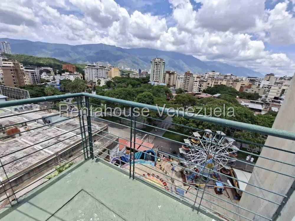 Bello Apartamento Ph En Venta Valle Abajo, Dúplex Totalmente Amoblado - 17
