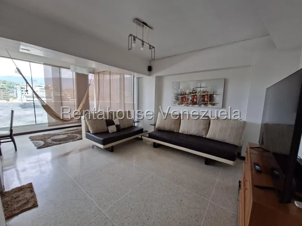 Bello Apartamento Ph En Venta Valle Abajo, Dúplex Totalmente Amoblado