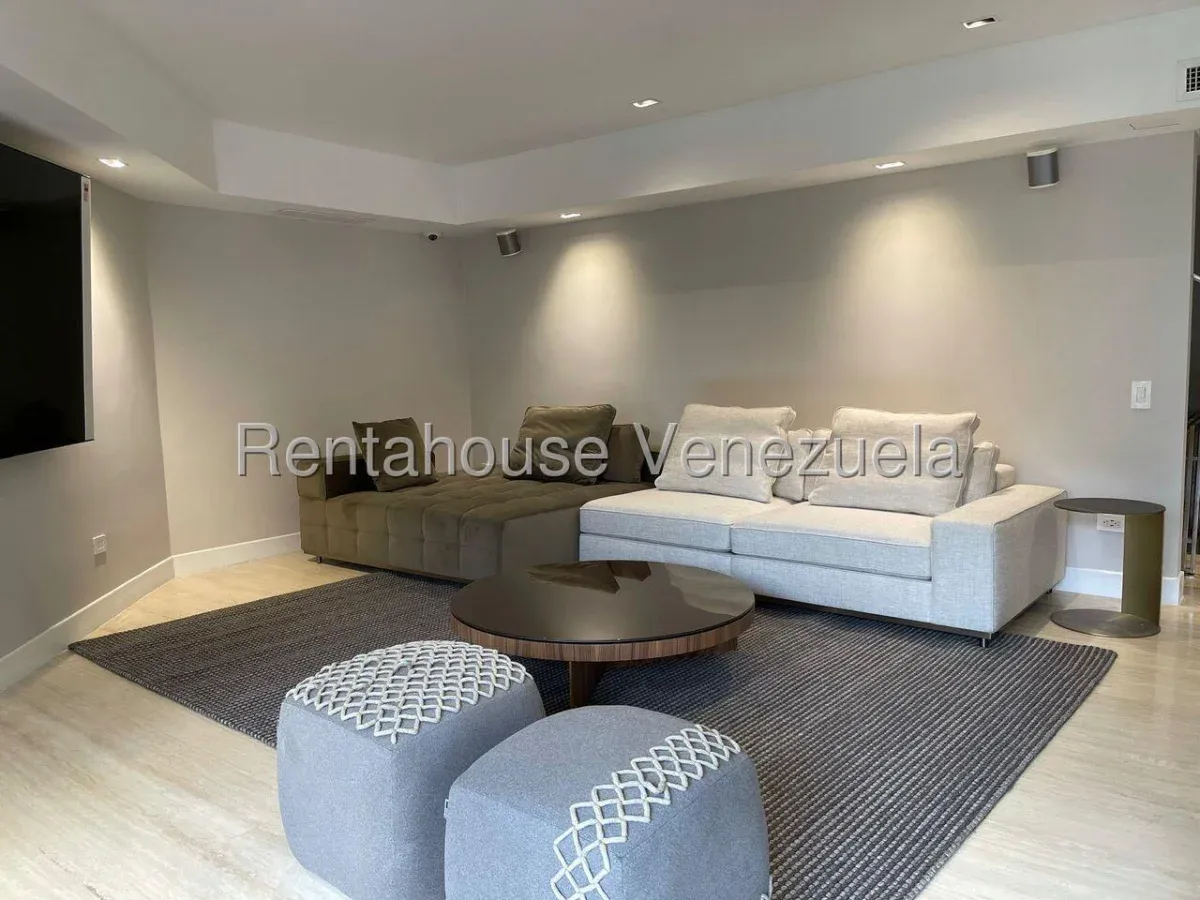 Elegante Apartamento En Venta Campo Alegre, Caracas. Vista Al Ávila - 9