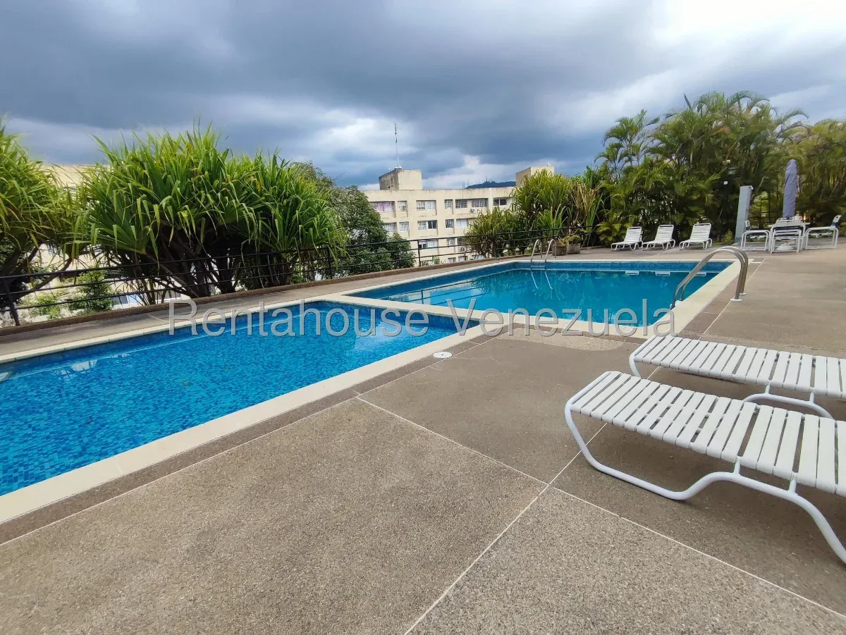 Bello Y Espacioso Apartamento En Venta Los Samanes Caracas. Pent-house Dúplex Con Terraza - 19