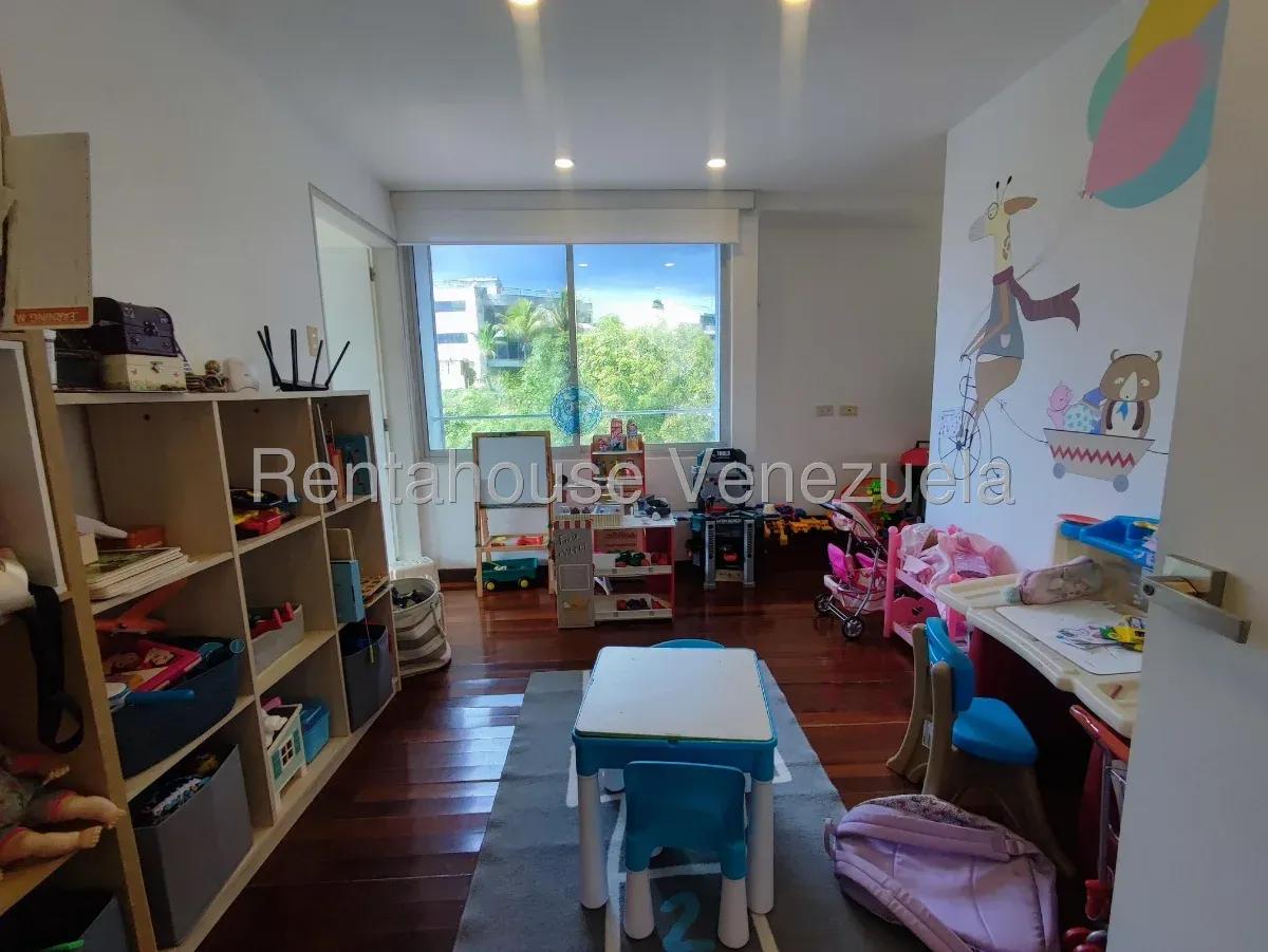 Bello Y Espacioso Apartamento En Venta Los Samanes Caracas. Pent-house Dúplex Con Terraza - 17