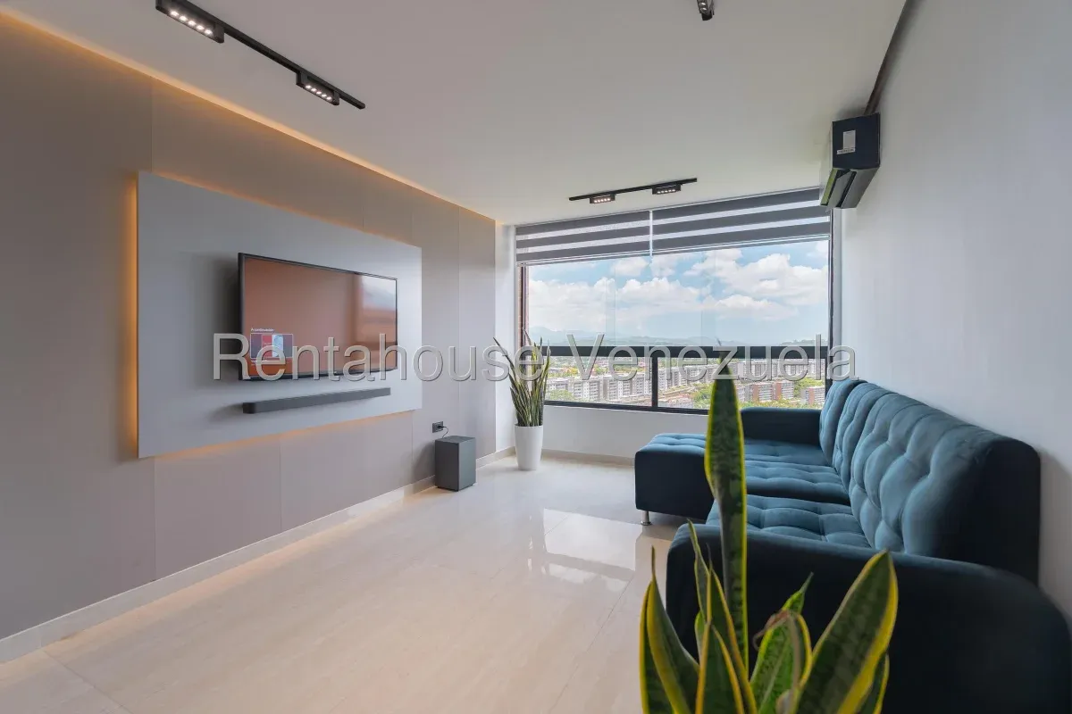 Magnifico Apartamento En Venta Para Ti En Colinas De La Tahona, Linda Vista Panorámica - 4
