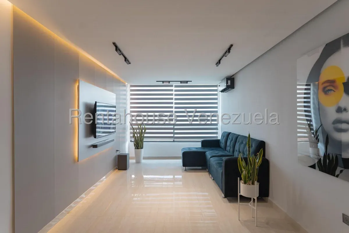 Magnifico Apartamento En Venta Para Ti En Colinas De La Tahona, Linda Vista Panorámica - 9
