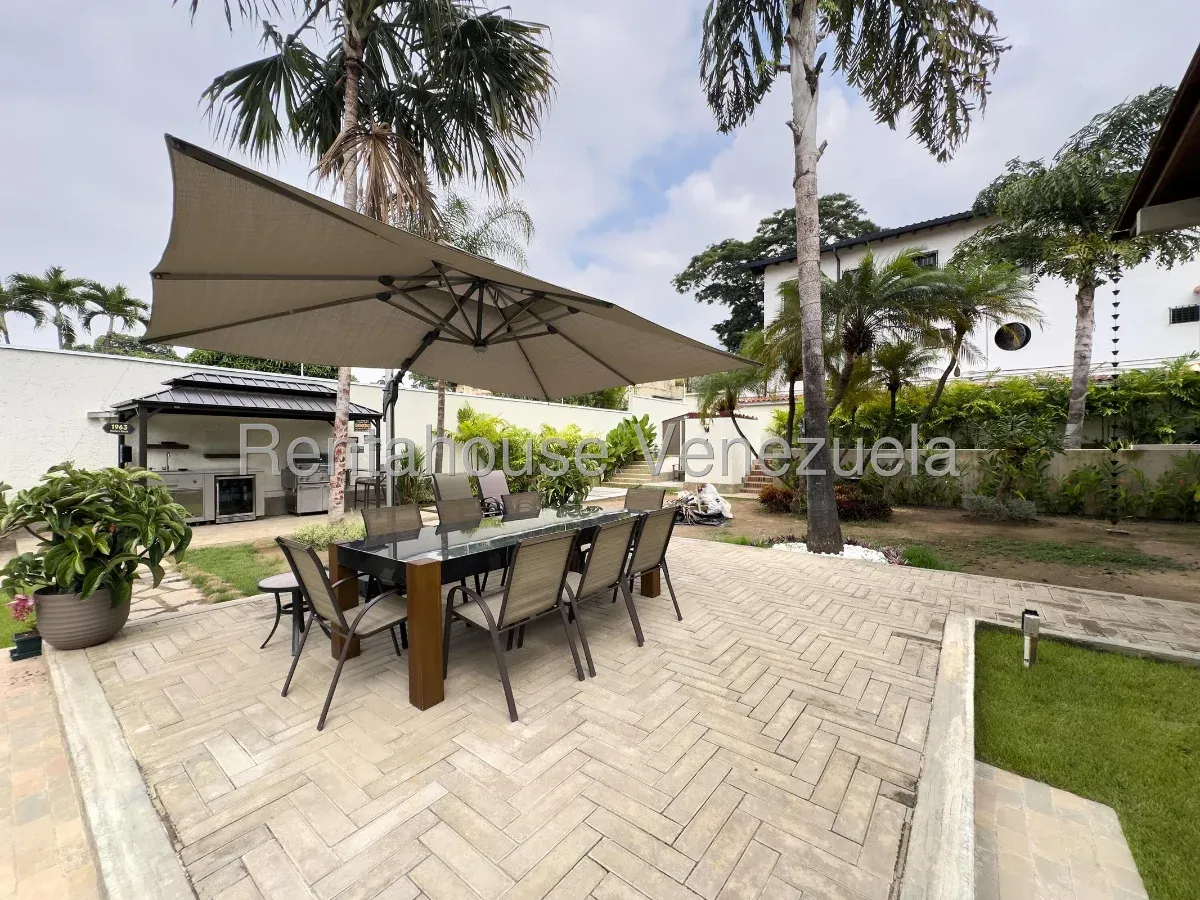 Hermosa casa en venta Los Chorros totalmente amoblada - 13
