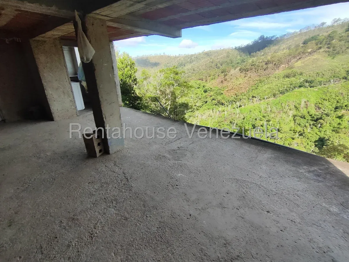 Impecable Casa En Venta Club De Campo Sector Santa Isabel, Clima De Montaña, Agua De Manantia - 18