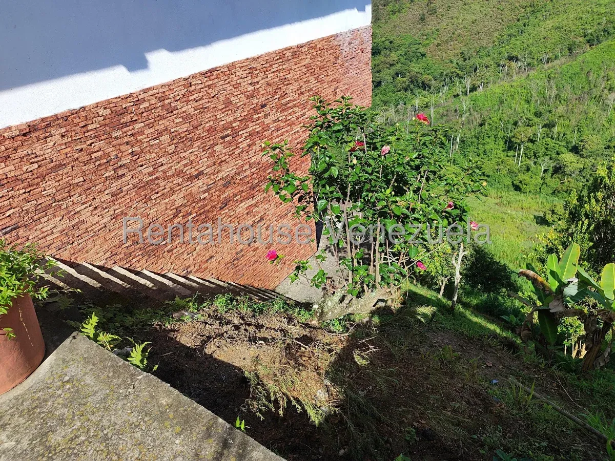 Impecable Casa En Venta Club De Campo Sector Santa Isabel, Clima De Montaña, Agua De Manantia - 17