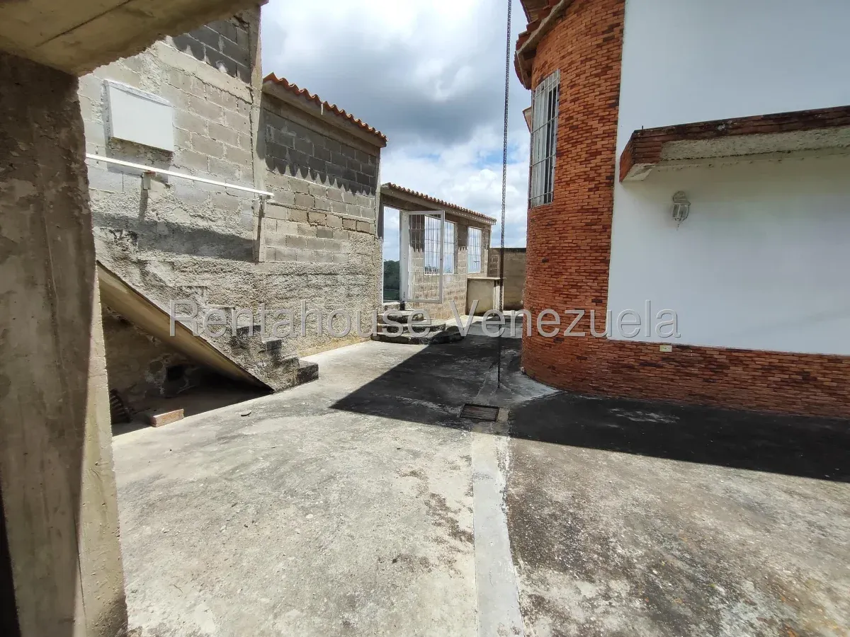 Impecable Casa En Venta Club De Campo Sector Santa Isabel, Clima De Montaña, Agua De Manantia - 20