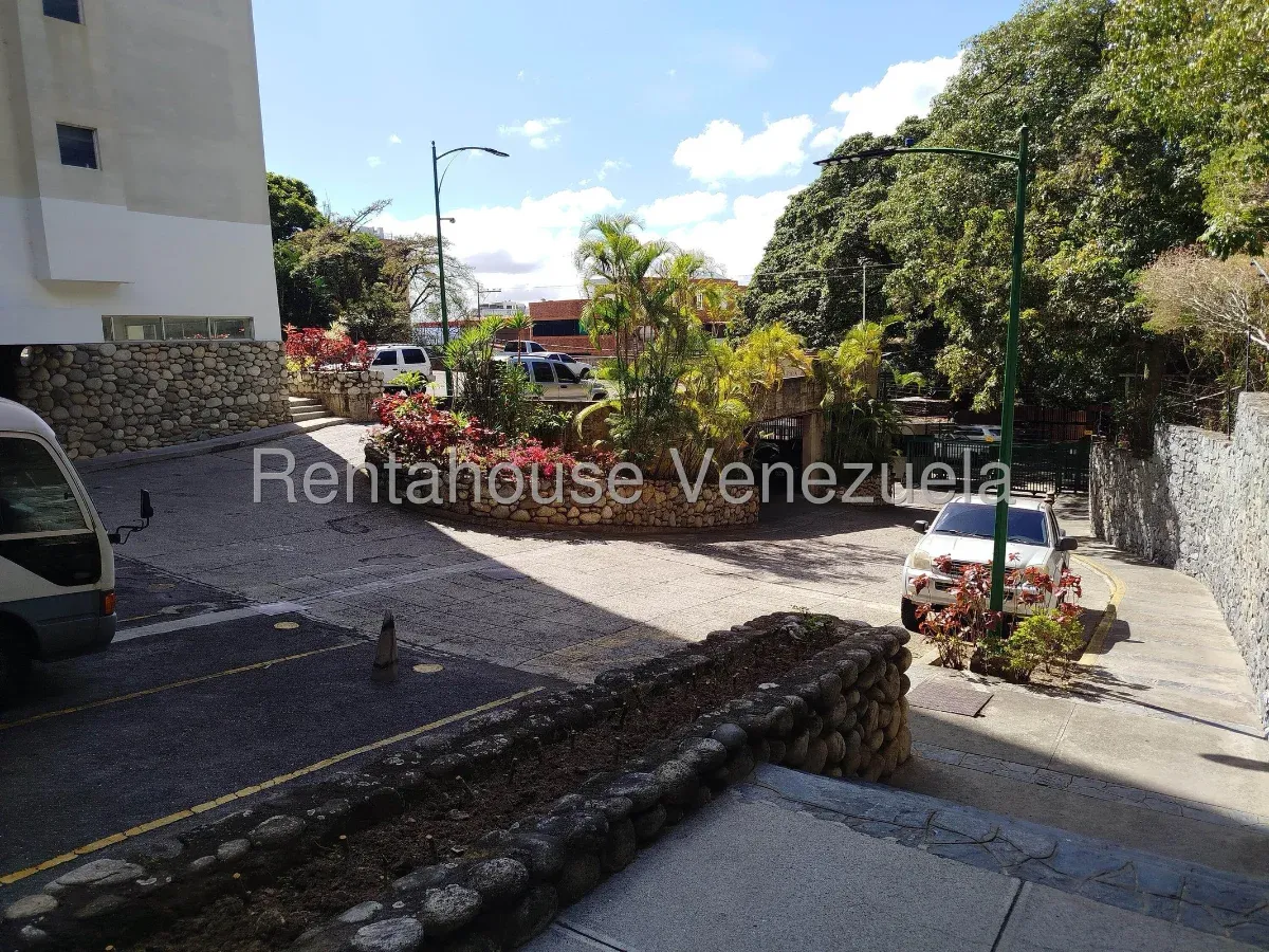 Apartamento En Alquiler Sebucán Amplio, Duplex, Vista Panorámica  - 17