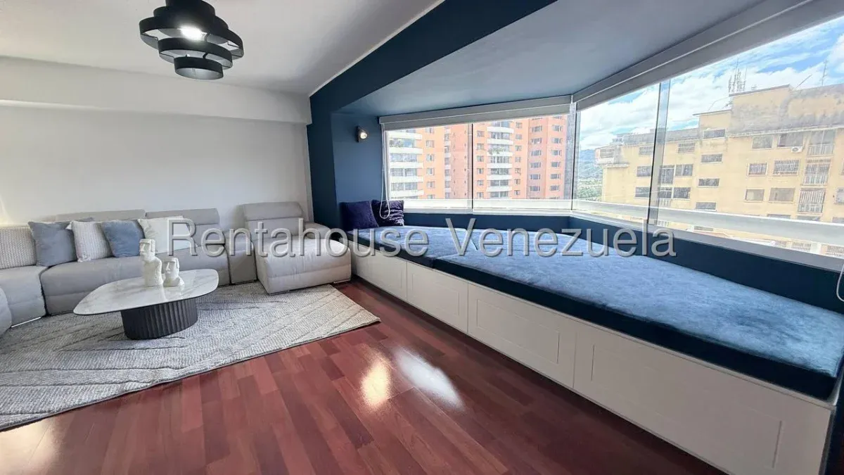 Maravilloso Apartamento En Venta Los Dos Caminos, Espacioso, Piso Bajo - 3
