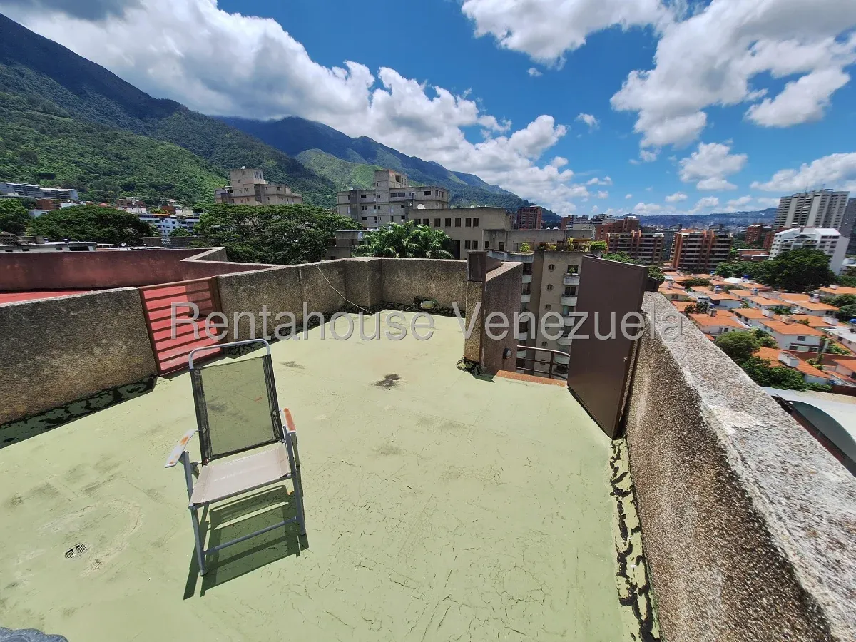 Espectacular Apartamento En Alquiler Santa Eduvigis Pent-house Espacioso, Vistas Panorámicas 27-6015 - 12