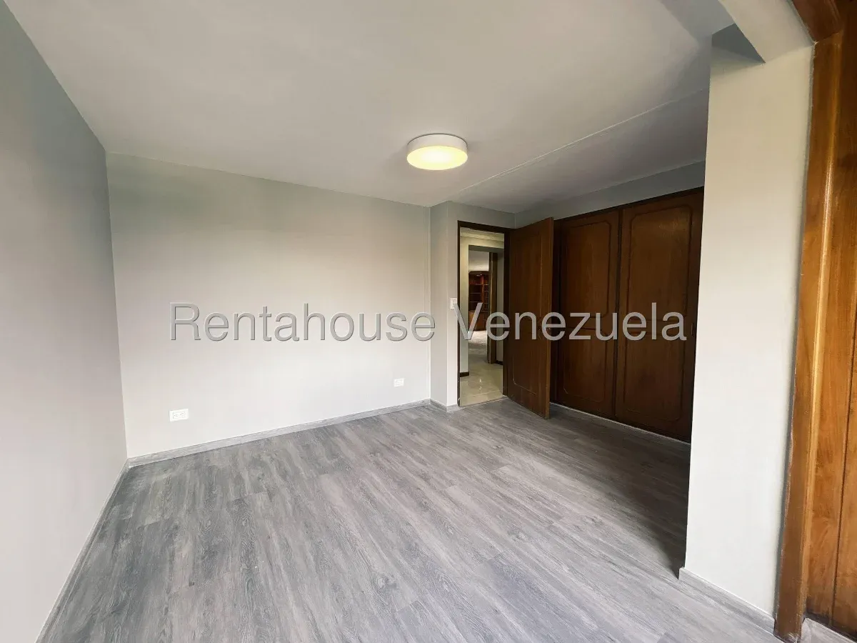Espectacular Apartamento En Alquiler Santa Eduvigis Pent-house Espacioso, Vistas Panorámicas 27-6015 - 13