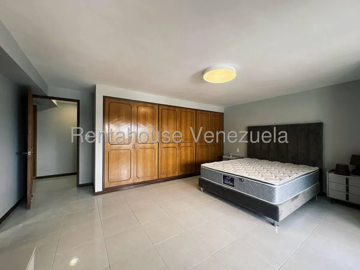 Espectacular Apartamento En Alquiler Santa Eduvigis Pent-house Espacioso, Vistas Panorámicas 27-6015 - 14