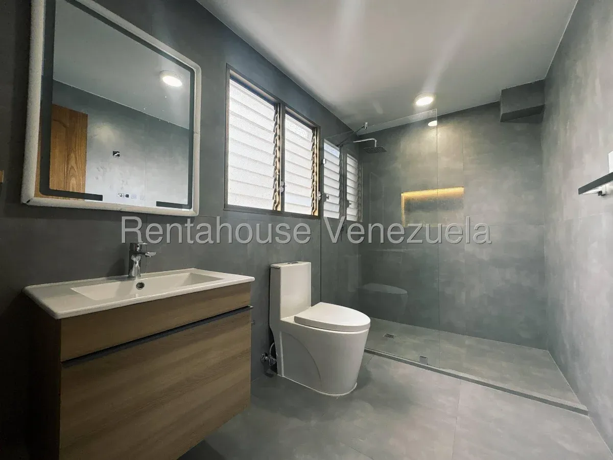 Espectacular Apartamento En Alquiler Santa Eduvigis Pent-house Espacioso, Vistas Panorámicas 27-6015 - 16