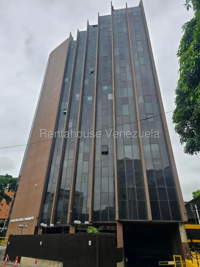 Excelente Oficina En Venta Los Dos Caminos