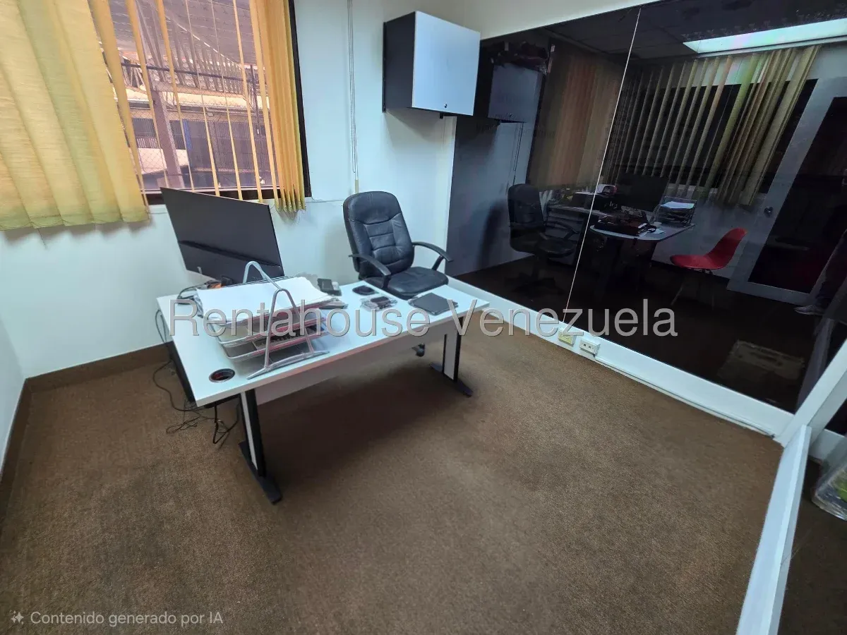 Excelente Oficina En Venta Los Dos Caminos - 9