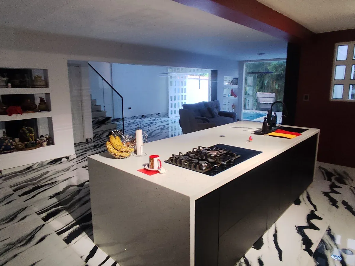 En alquiler o venta hermosa Quinta ubicada la mejor zona de Maracay El Castaño - 13