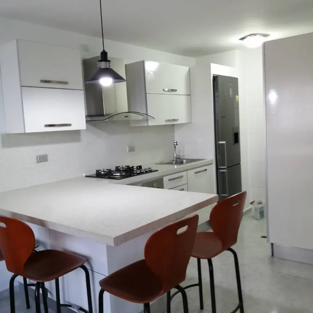 En alquiler apto de lujo en la Trigaleña Alta Valencia 
