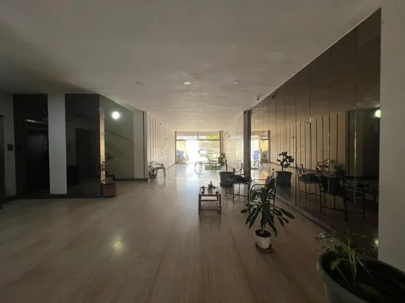 Apartamento En Venta Avenida 4 De Mayo, Edificio Estefani. - 2