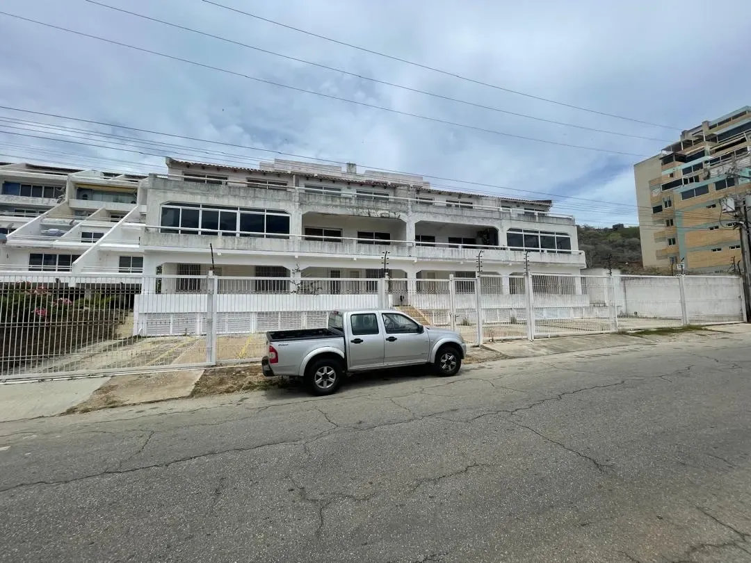 Apartamento En Venta, Los Delfines, Pampatar. Municipio Manerio. - 3