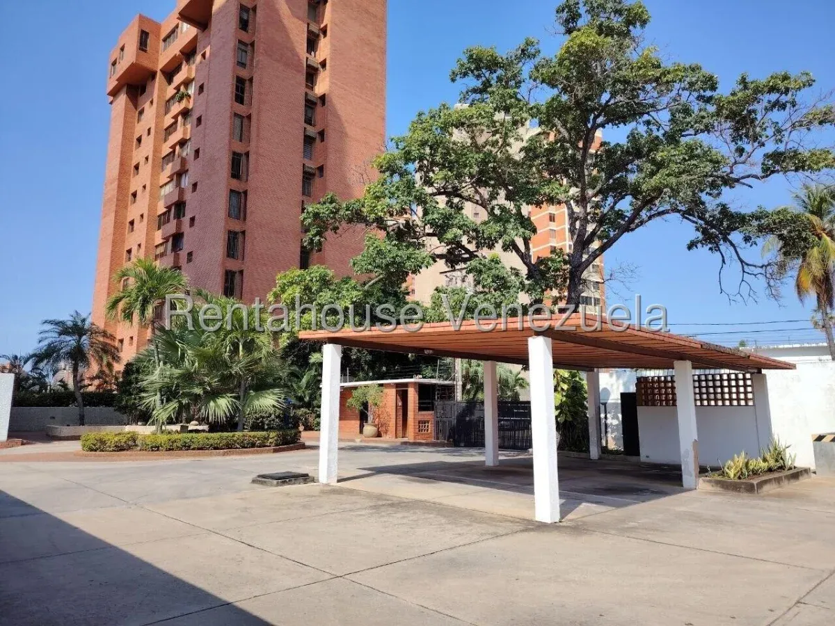 MLS #26-18875 APARTAMENTO EN VENTA