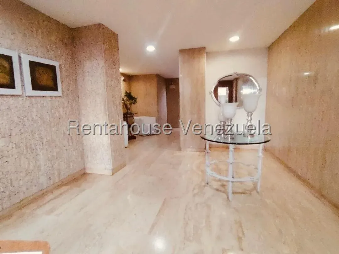 MLS #26-18875 APARTAMENTO EN VENTA - 8