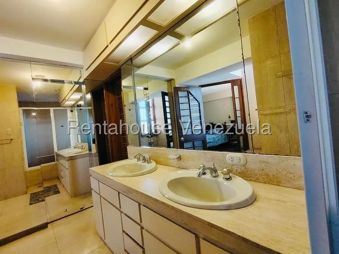 MLS #26-18875 APARTAMENTO EN VENTA - 11