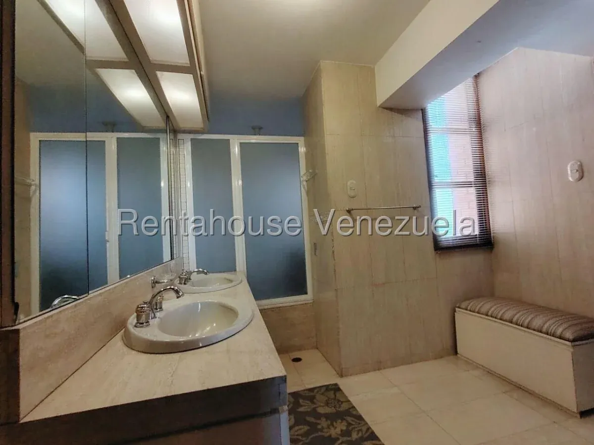 MLS #26-18875 APARTAMENTO EN VENTA - 12