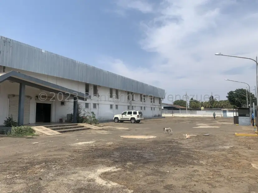 MLS #26-13999 EN VENTA GALPON LOCAL COMERCIAL 
