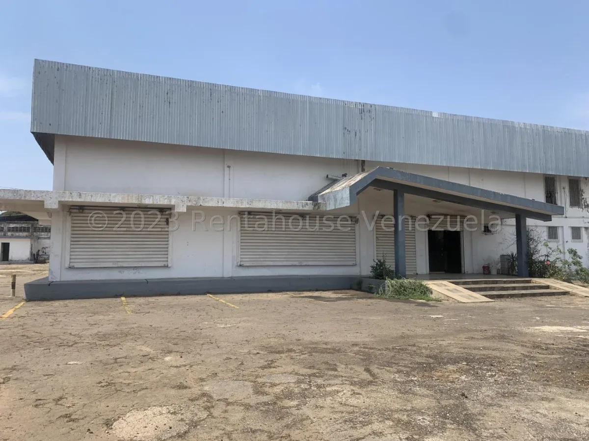 MLS #26-13999 EN VENTA GALPON LOCAL COMERCIAL  - 2