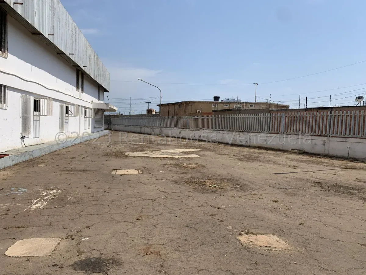 MLS #26-13999 EN VENTA GALPON LOCAL COMERCIAL  - 16