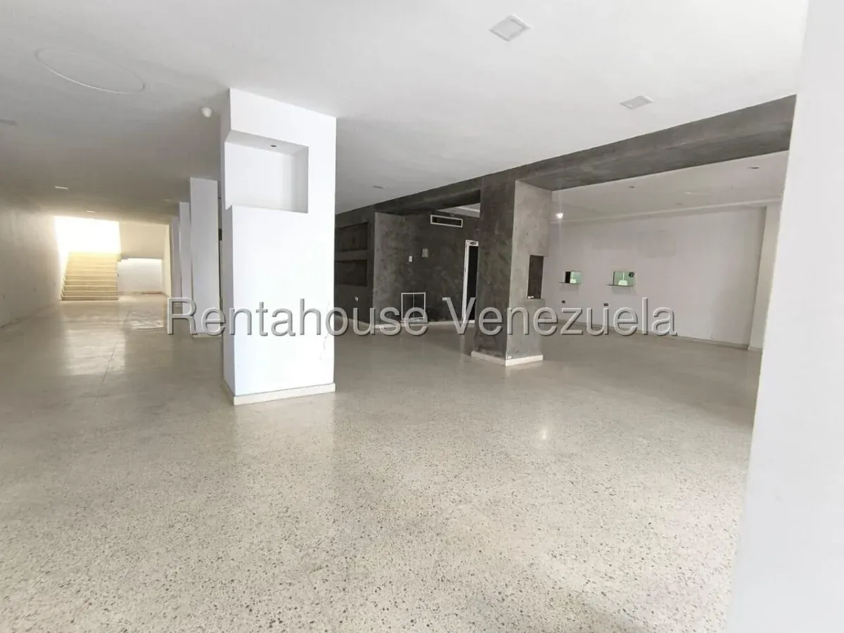 MLS #26-15738 LOCAL EN VENTA  - 8