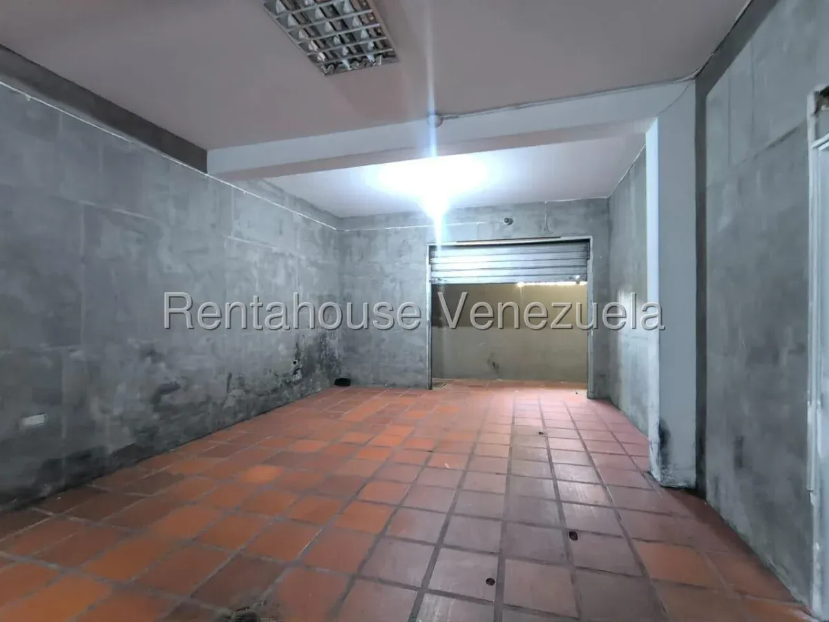 MLS #26-15738 LOCAL EN VENTA  - 15