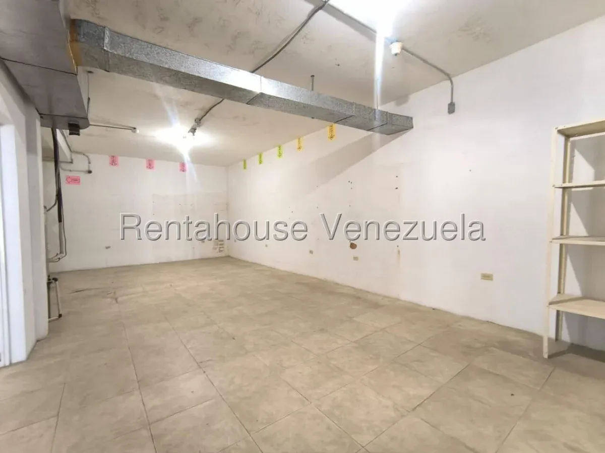 MLS #26-15738 LOCAL EN VENTA  - 20
