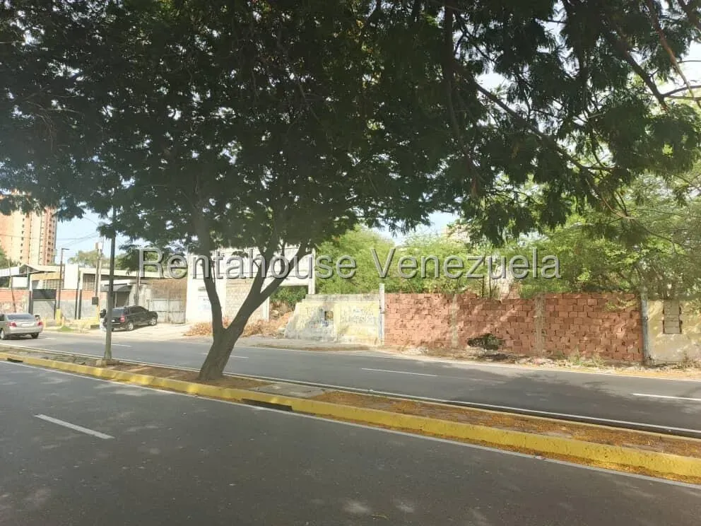 MLS #26-20845 TERRENO EN VENTA 