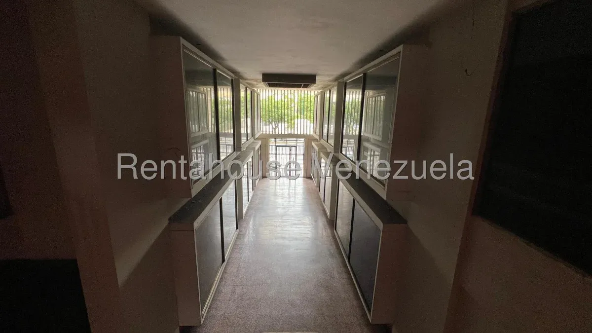 MLS #26-21079 LOCAL EN ALQUILER - 12