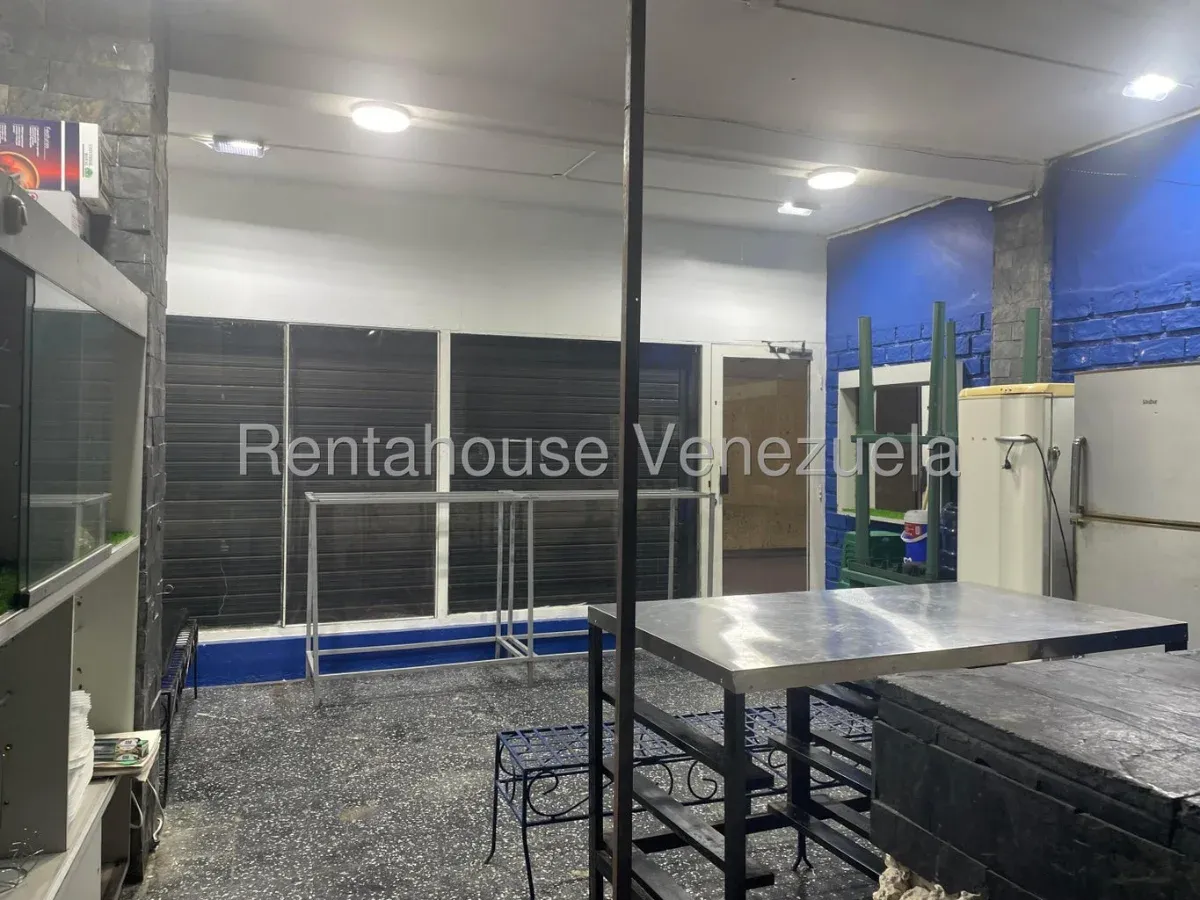 MLS #26-21542 LOCAL EN VENTA - 6