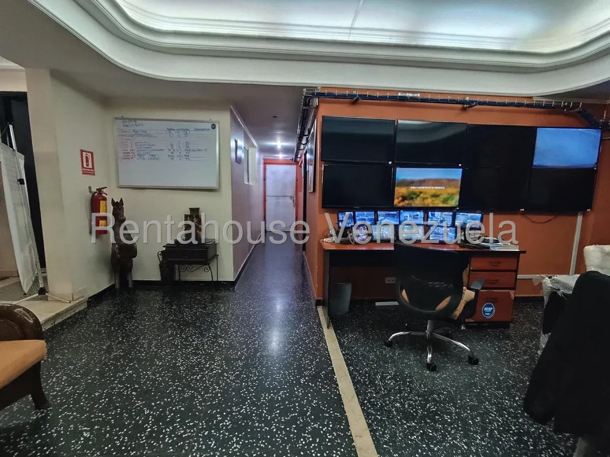MLS #25-10587 EN VENTA, CON GRAN POTENCIAL  - 9
