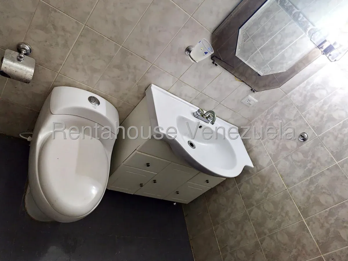 MLS #25-10587 EN VENTA, CON GRAN POTENCIAL  - 15