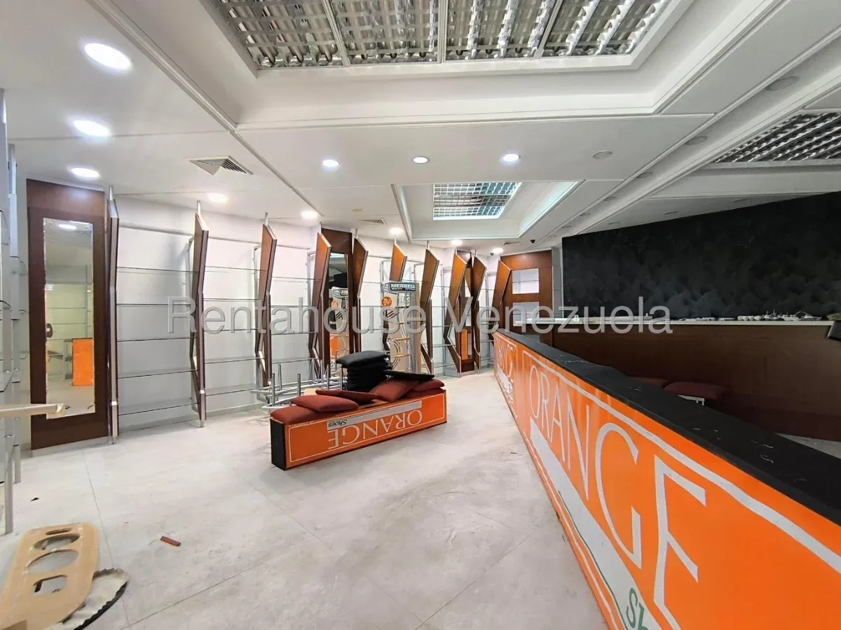 MLS #26-6900 LOCAL EN VENTA  - 13
