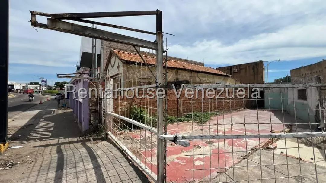 MLS #26-22387 TERRENO EN VENTA  - 4