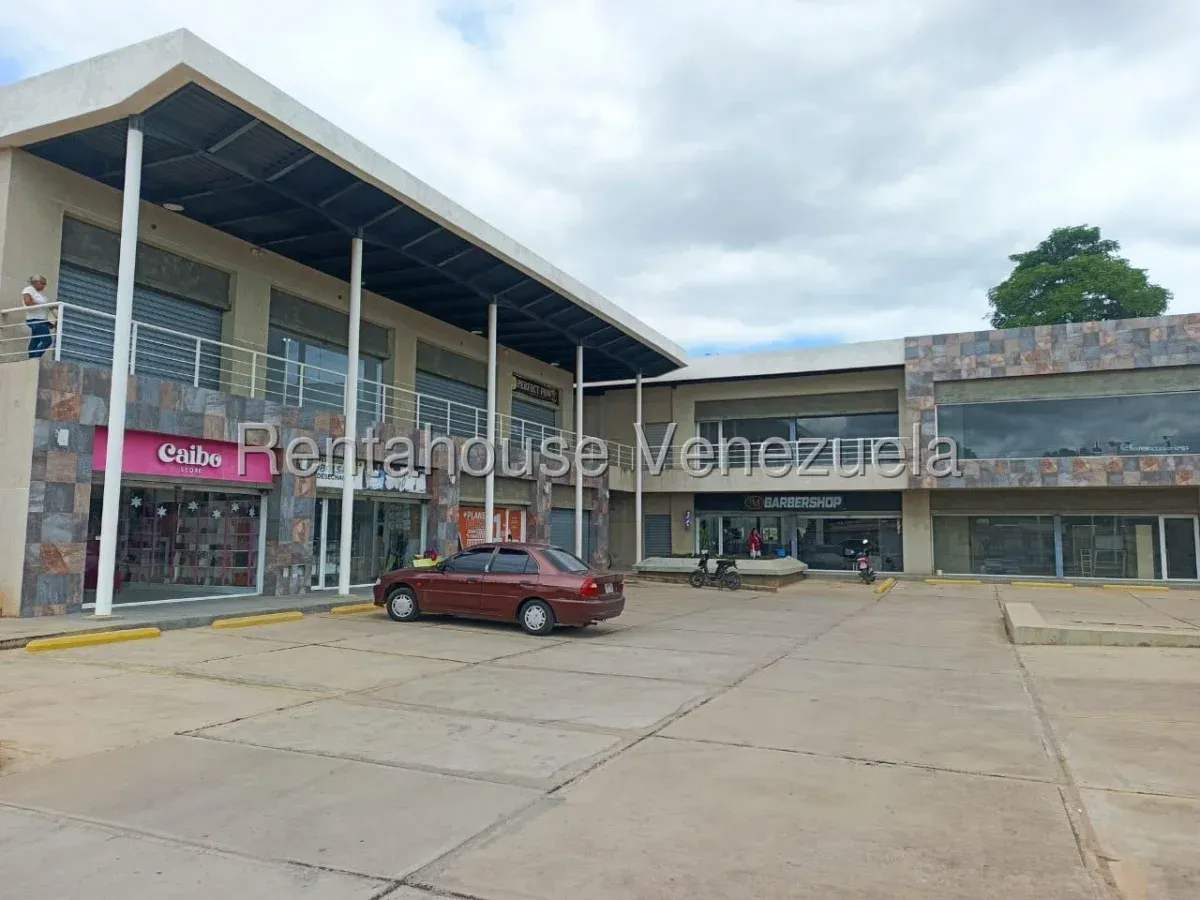 MLS #26-22385 LOCAL EN ALQUILER