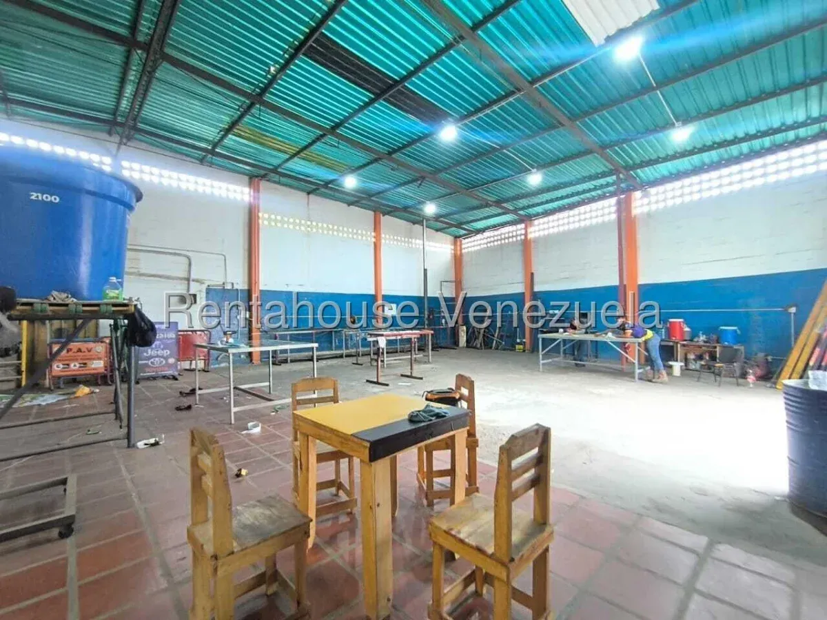 GALPÓN EN VENTA EN LOS HATICOS  - 5