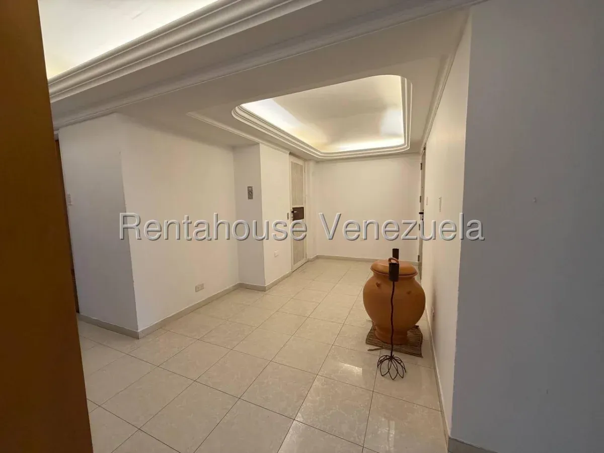 APARTAMENTO EN ALQUILER EN LA LAGO  - 7