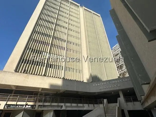 OFICINA EN VENTA EN 5 DE JULIO 