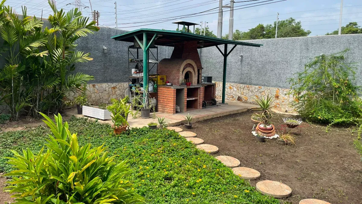 VENDO TONW HOUSE EN LECHERIA DE 4H. 3B. 4P/E, COCINA EQUIPADA, SALA ESTAR, SALA COMEDORX AREAS - 10