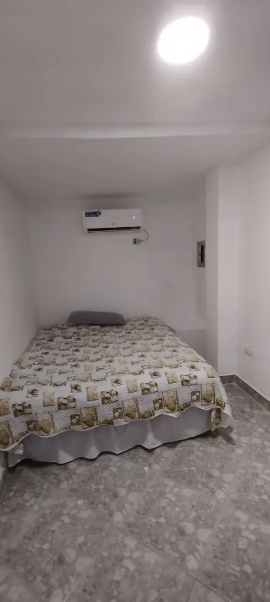 VENDO APTO. DUPLEX EN PLC DE 3H, 3B COCINA EQUPADA 1P/E CON PLAYA PRIVADA - 5