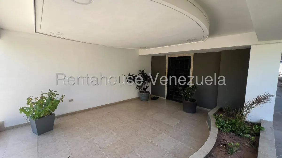 Acogedor apartamento en alquiler Res. Pactum,a una cuadra de bella vista. Maracaibo  - 5
