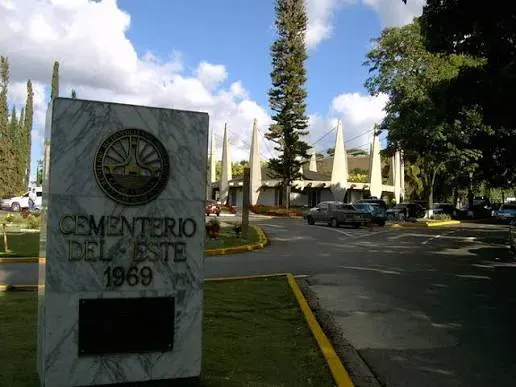 Cementerio del Este: Tu inversion Segura hoy, tranquilidad familiar mañana