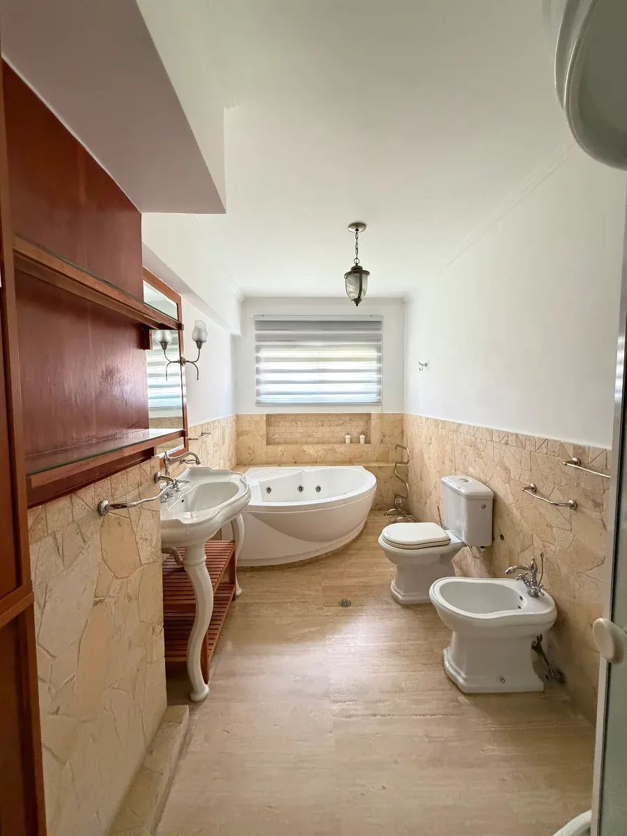 Clasico y espacioso Apartamento en el Parral, Valencia  - 8